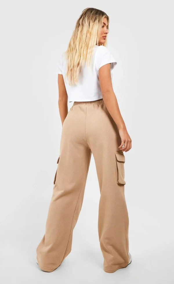 HM LIGHT WEIGHT HIGH WAISTED CARGO SWEATPANT - Image 3