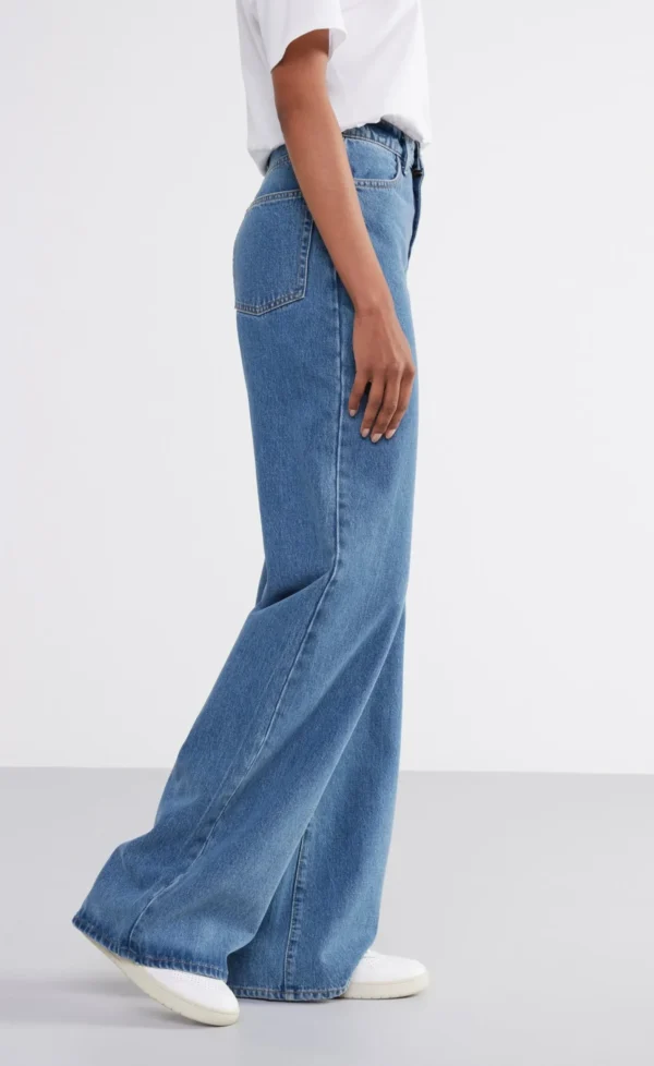 HM Extra Wide High Waist Jeans - Image 3