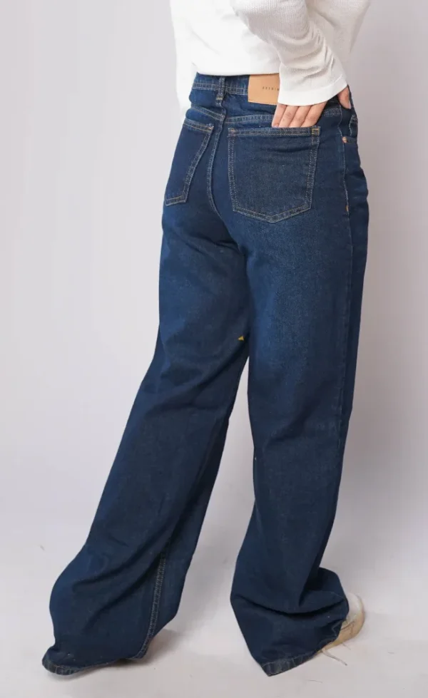 HM - Retro Wash High Waist Wide Leg Jeans - Image 4