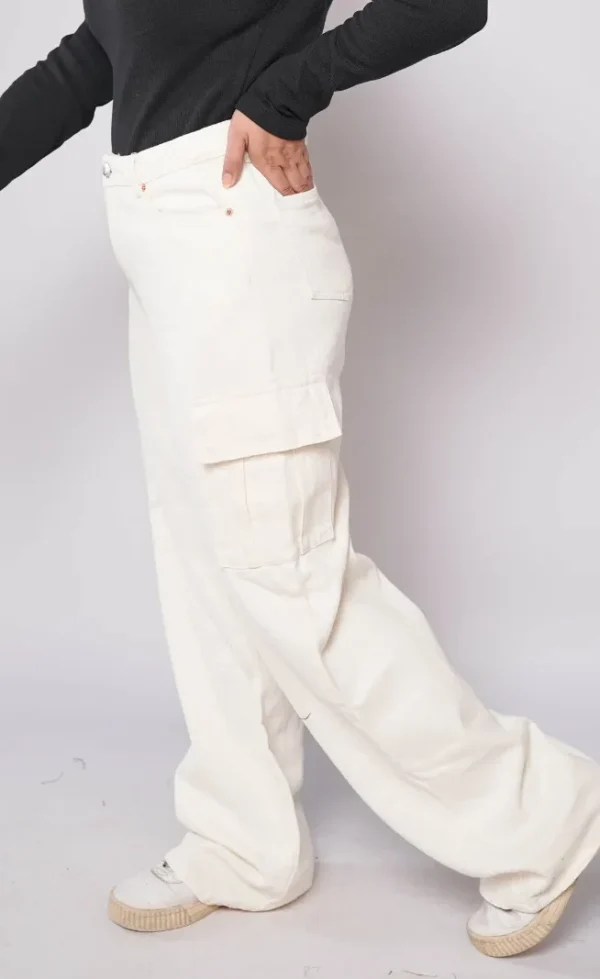 HM - Off-White High Waist Wide Leg Cargo Jeans - Image 4