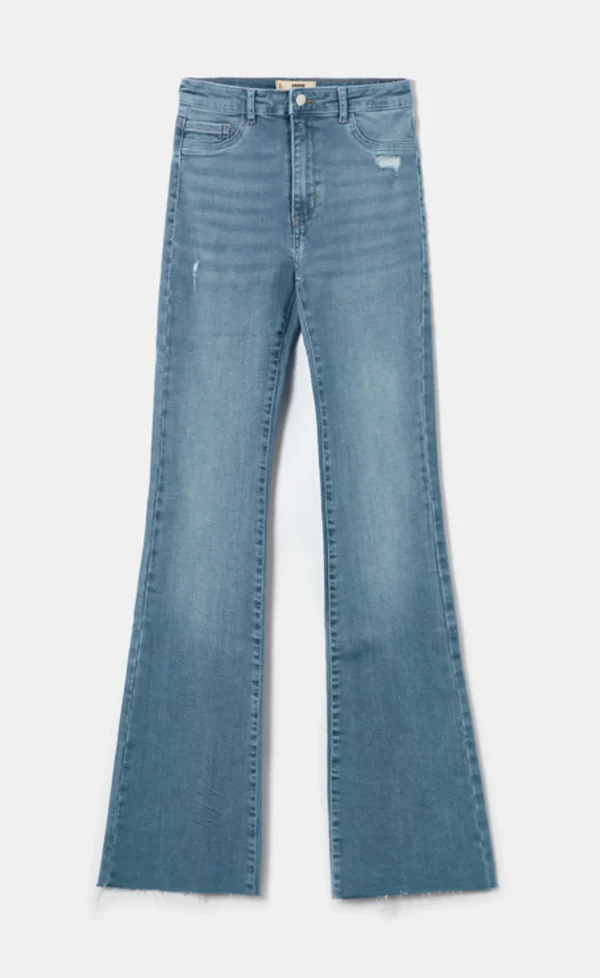 HM Frayed Hem High-Waisted Flared Jeans - Image 6