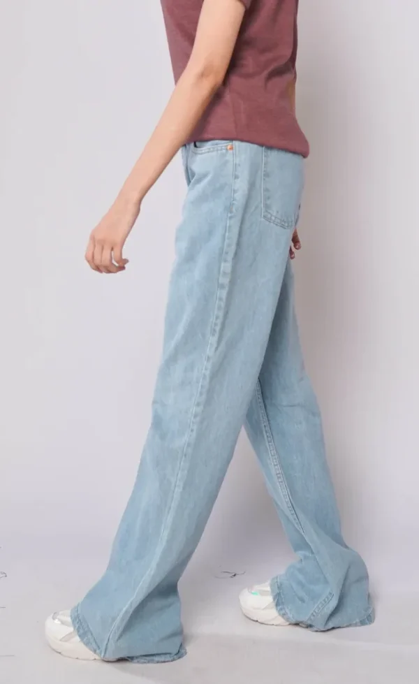 HM - Light Stonewash High Waist Flared Jeans - Image 5