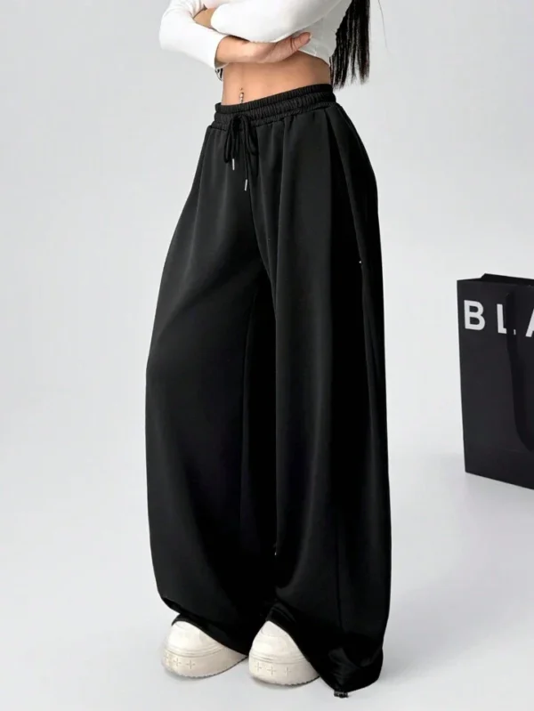 HM Pure Black Wide-Leg Trouser - Image 4