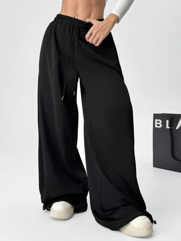 HM Pure Black Wide-Leg Trouser - Image 3