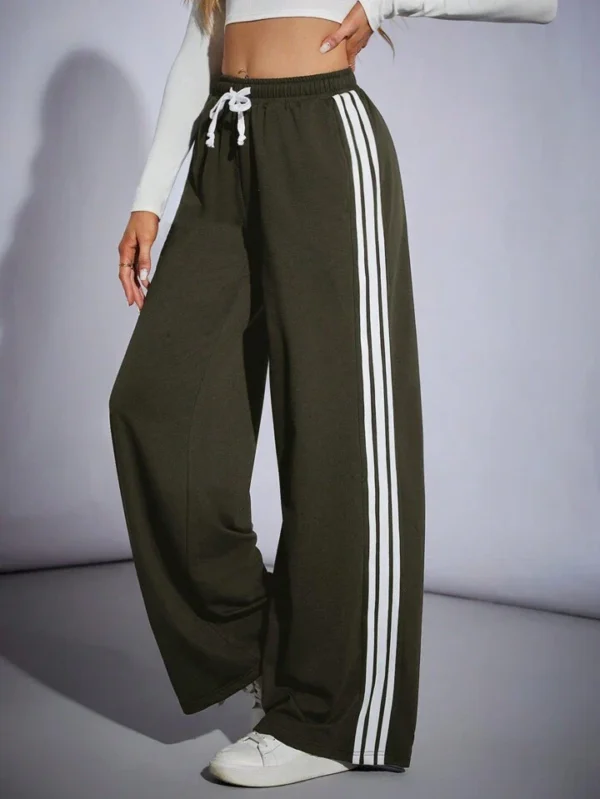 HM Camo Green Side Stripe Wide-Leg Trouser - Image 4