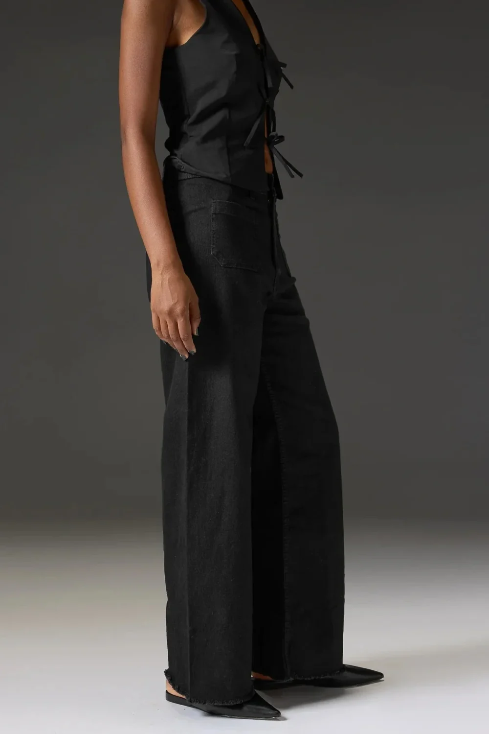 HM Black Utility Pocket Wide-Leg Frayed Hem Jeans - Image 5