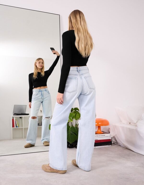 HM Light Blue Knee-Ripped High-Waisted Wide-Leg Jeans - Image 6