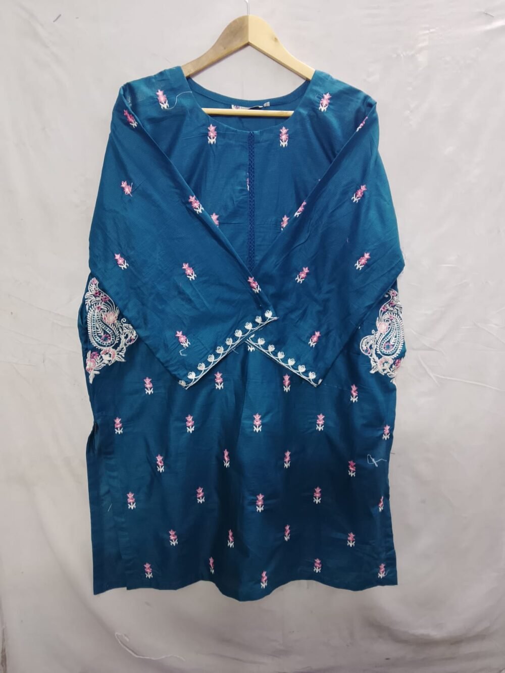 Doria Cotton 3PC Stitched Suit - Image 5