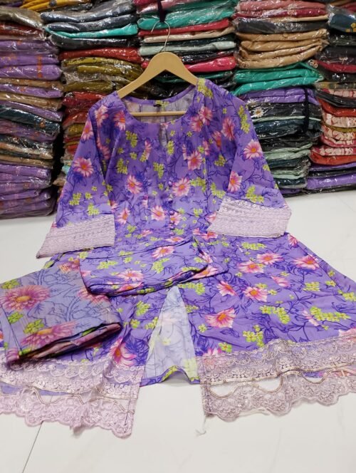 Embroidered Lawn 3PC Suit